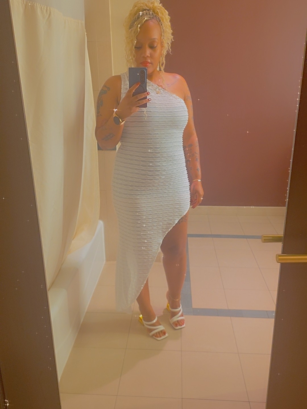 One-Shoulder Asymmetric White Party Dress